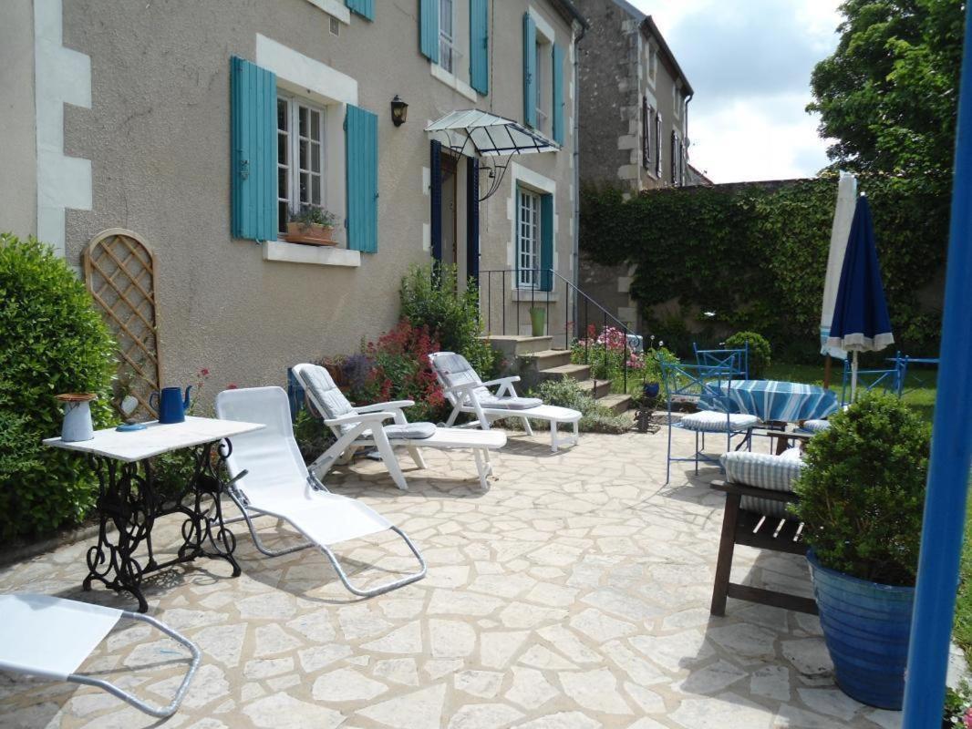 La Maison Bleue Arquian Bagian luar foto